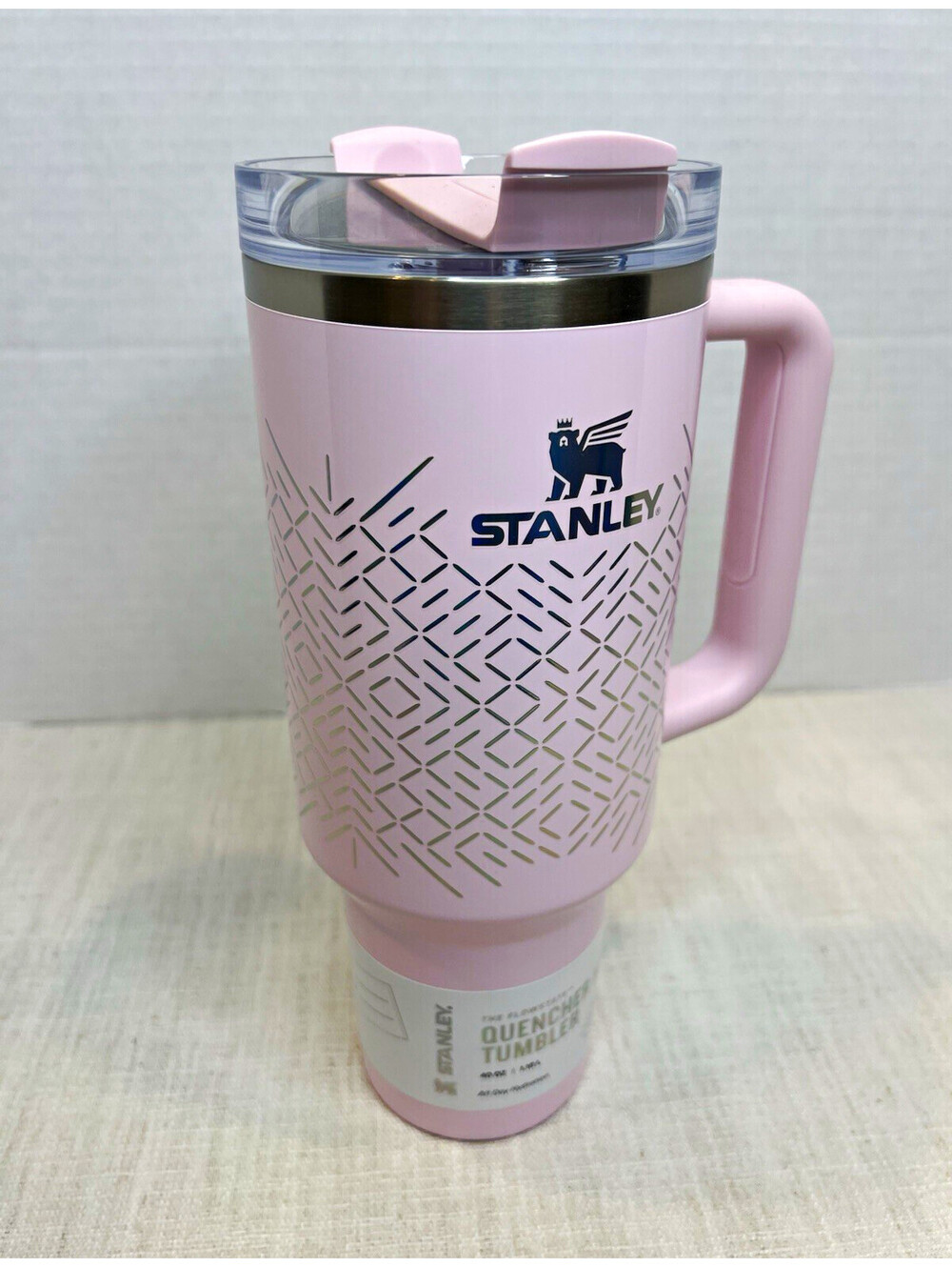 Stanley Quencher H2.0 FlowState 40 oz Pink Ice Cycle Tumbler w/ Handle